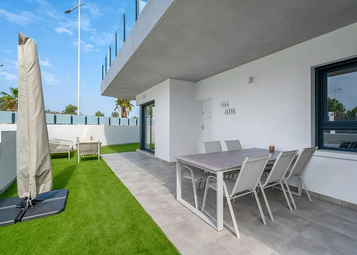 Semesterbostad Casa Jette